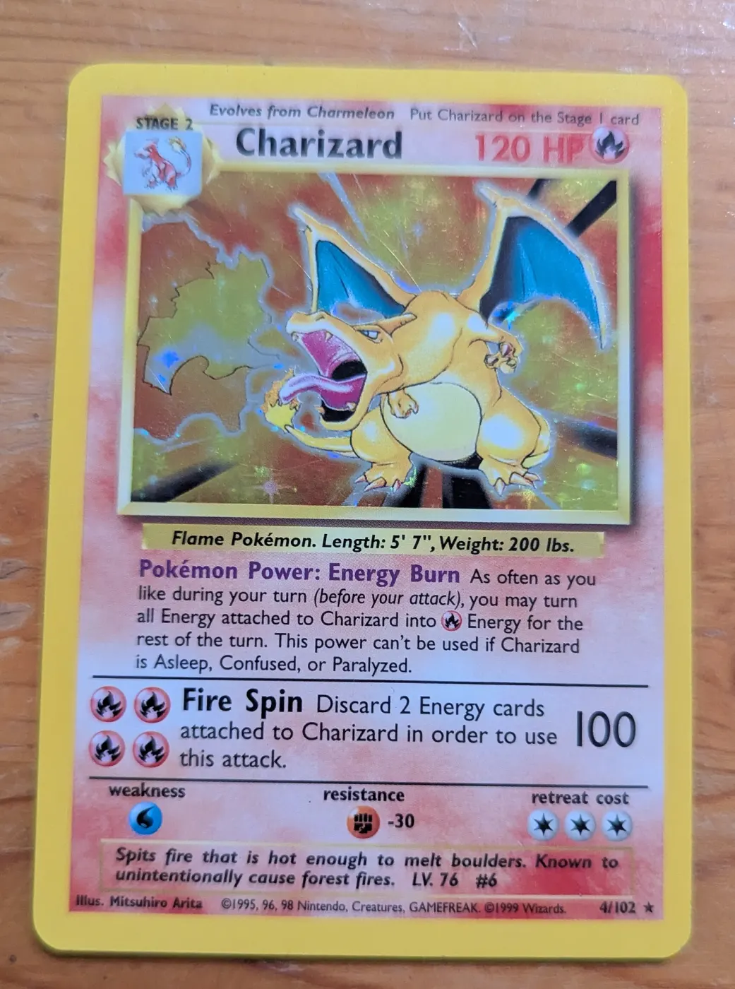 Charizard 004/102 Base Set front card photo in PokeToGrade pregrading report