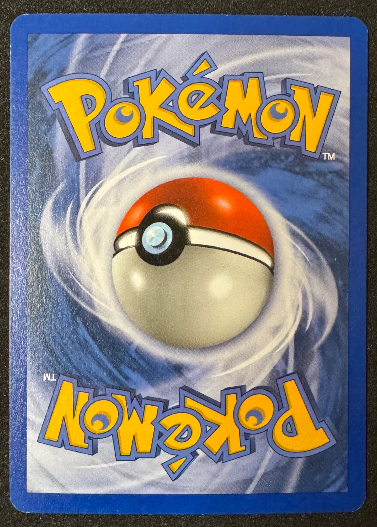 Poliwrath H24/144 Skyridge back card photo in PokeToGrade pregrading report