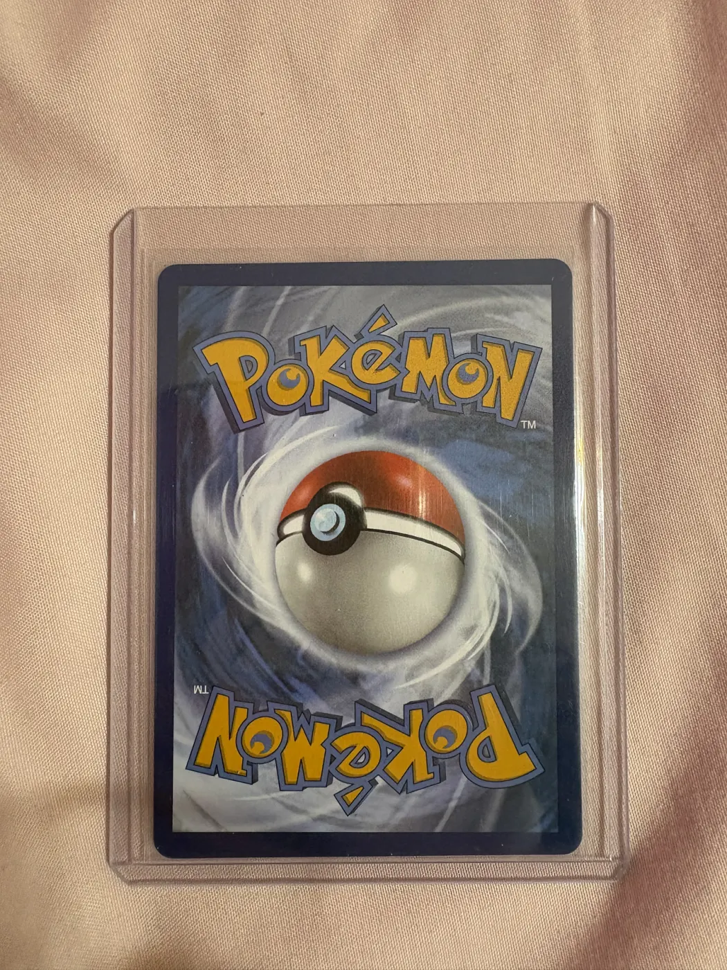 Umbreon VMAX 215/203 Evolving Skies back card photo in PokeToGrade pregrading report