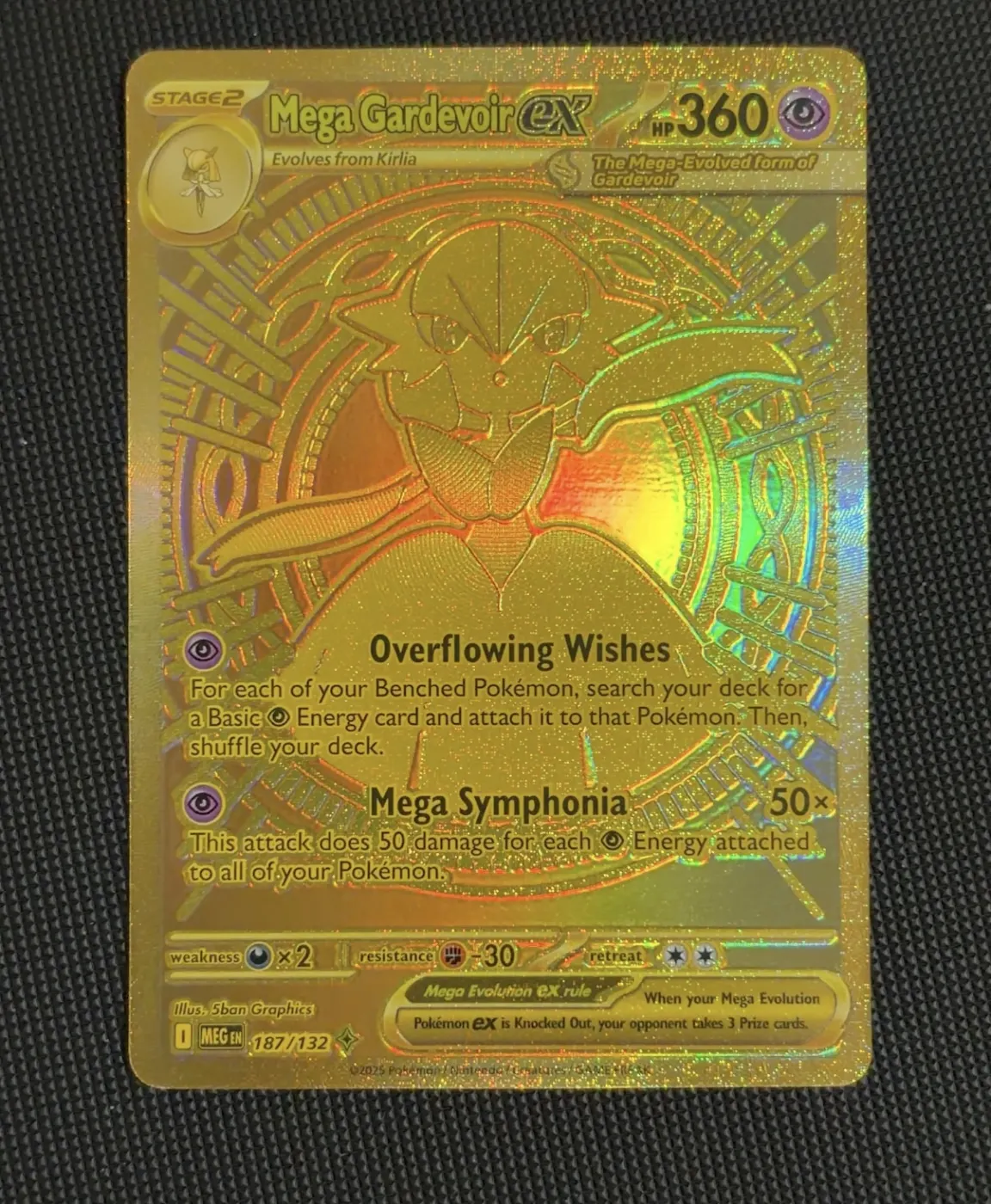 Mega Gardevoir EX 187/132 Mega Evolution front card photo in PokeToGrade pregrading report