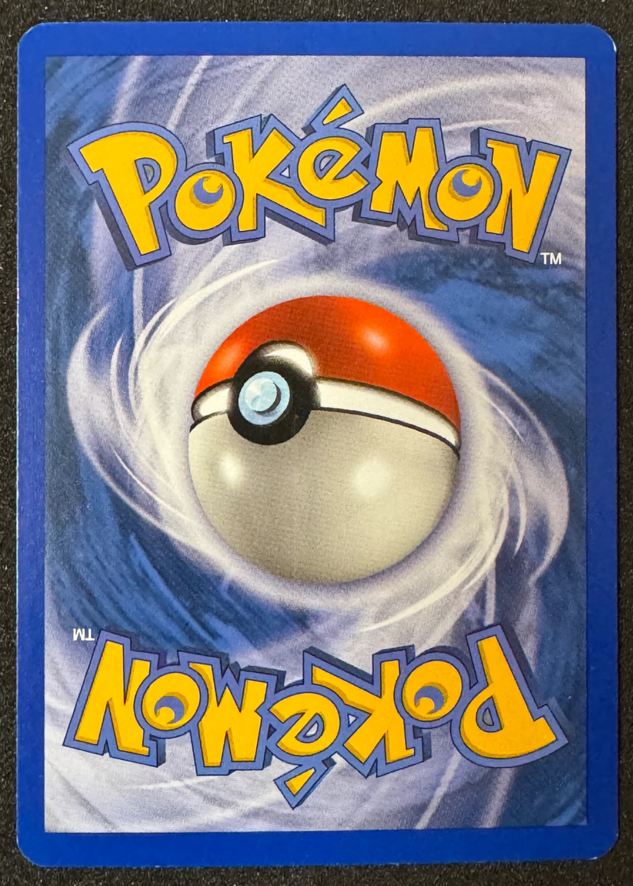 Umbreon H29/147 Aquapolis back card photo in PokeToGrade pregrading report